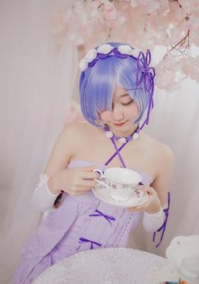 日韩在线丝袜_在线影院观看